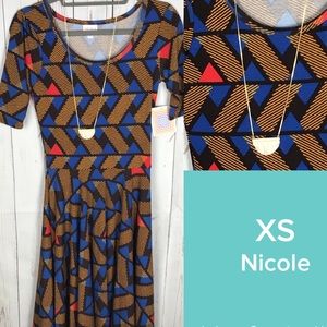 LULAROE Nicole dress